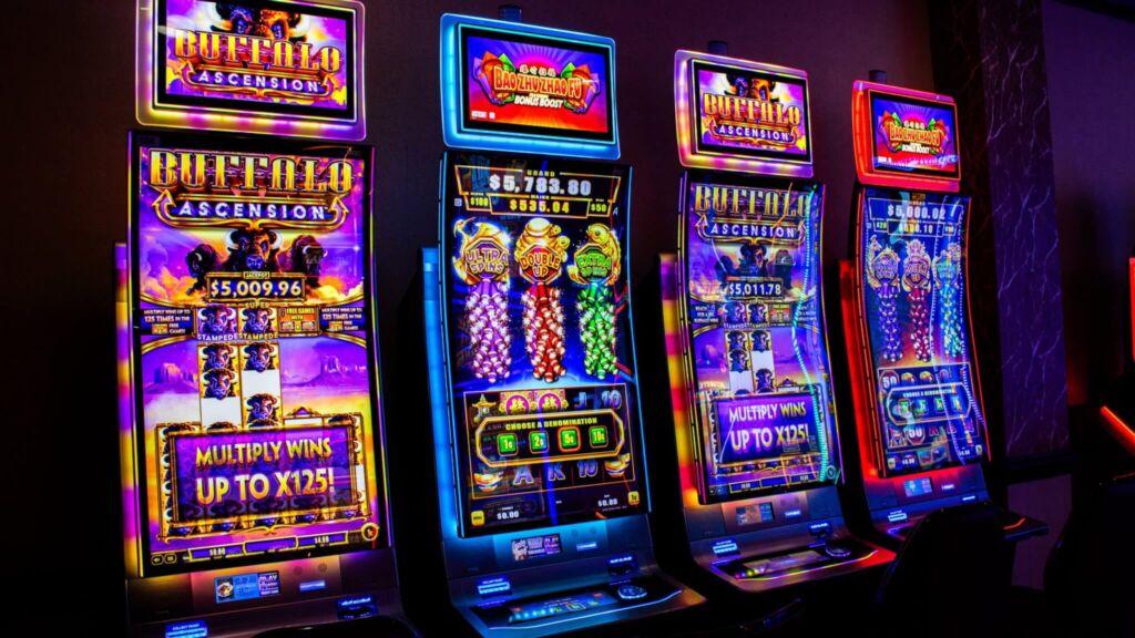 Khám phá Stallion Strike cùng PowerPlay Jackpot cơ hội trúng lớn với Stallion Strike